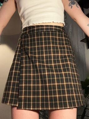 Preppy Brandy Melville Mini Plaid Wrap Skirt with Buckle Closure